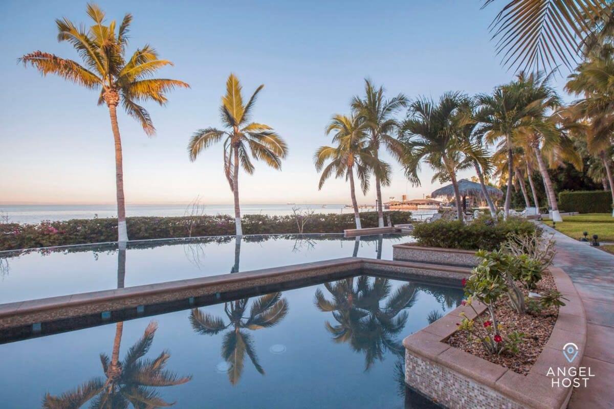 Private Oceanview Balcony & Infinity Pool Onsite Villa La Paz Exterior photo